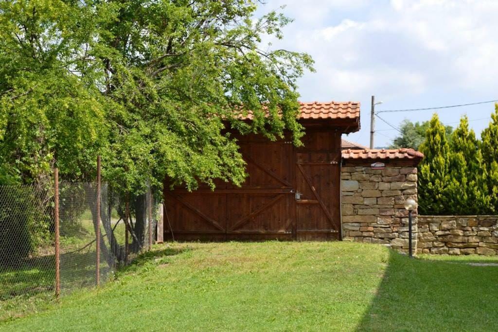 Sichanova Guest House Brŭchkovtsi Exterior foto